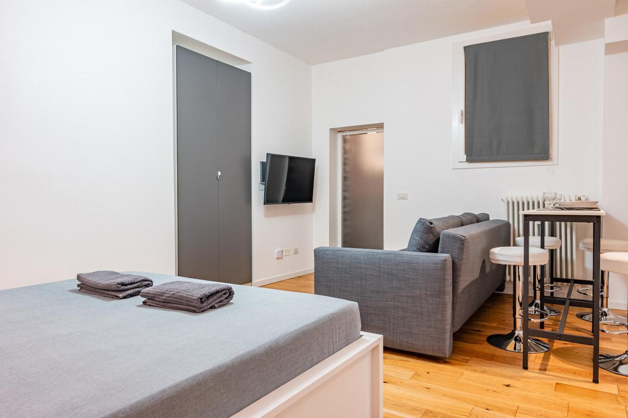 Ferienwohnung Exclusive Led House Garibaldi Fs Mailand Exterior foto